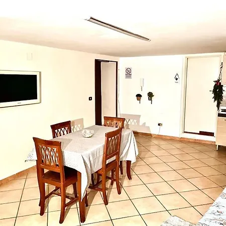 Neapolitan Dream Apartment